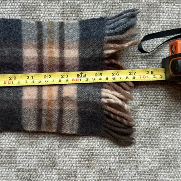 Vintage 100% Wool Plaid Scarf made in Ireland Browns and Tans - Picture 6 of 8
